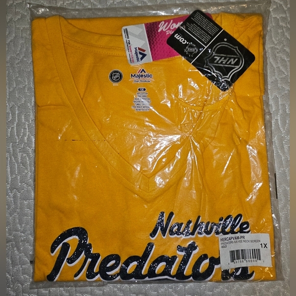 Nashville Predators Sparkle Tee Womens - Picture 1 of 3